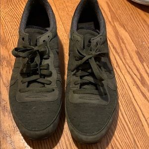 Nike Internationalist Sneakers